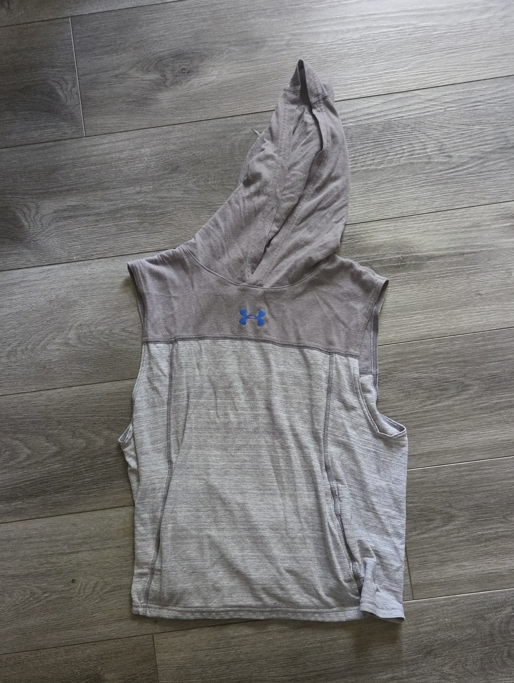 Boys under armor tank